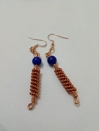  Orecchini artigianali in filo di rame Orecchini con spirali e perle vere blu